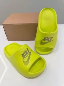 CHINELO NUVEM INFANTIL VERDE NIKE - Código 2790-1