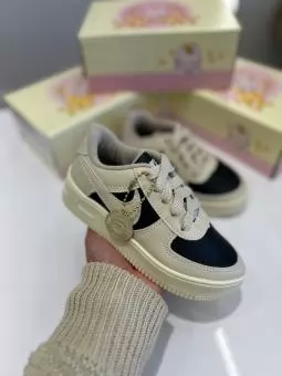 TENIS AIRFORCE JUVENIL CHAVEIRINHO PRETO/BEGE